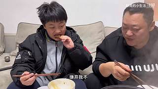 全网最嚣张吃法 隔着屏幕流口水