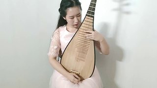 北大小姐姐弹琴讲课