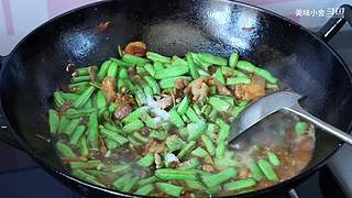 美味小舍的直播间
