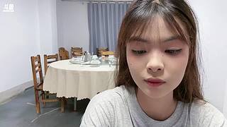 粉色小羽毛的直播间