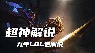 站在峡谷之巅的男人