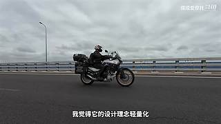 摸摸爱摩托的直播间