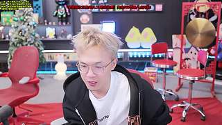 家族LOL职业丘皇S杯开赛！