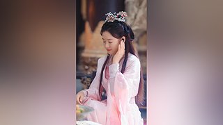 哥几个又来看美女了啊，上头了上头了~