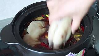 美味小舍的直播间