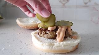 中二少女十七的直播间