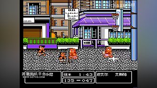 打球嘛，有点动作是正常的