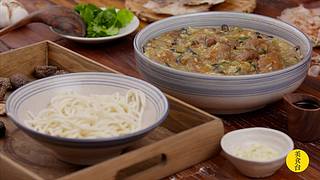 美食台：美国鸡肉名菜左宗棠鸡