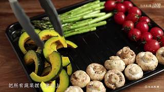 与光料理的直播间