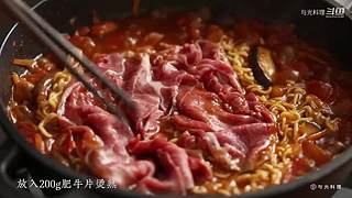 与光料理的直播间