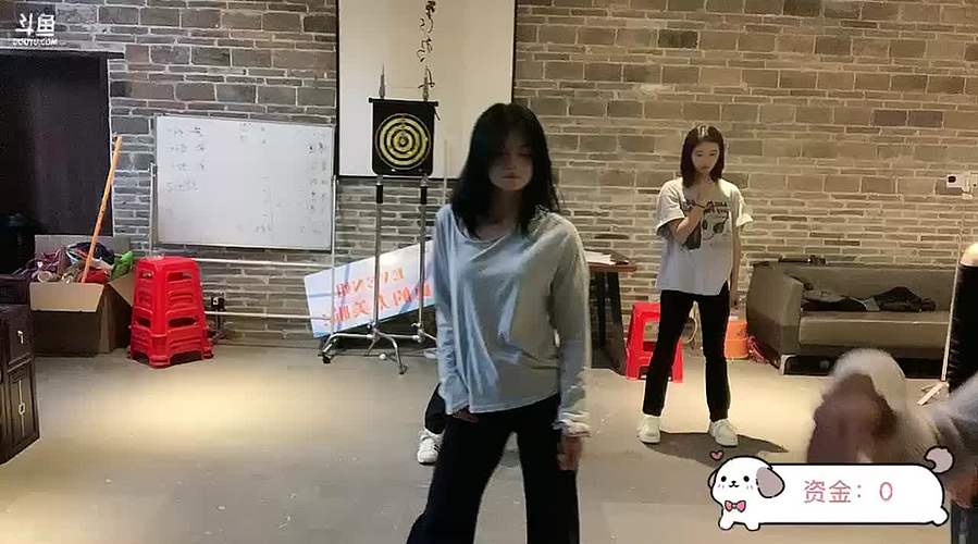 你关注的主包开播啦～