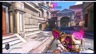 #[专区热门] 直播间门被大哥砸烂了！