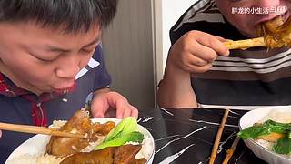 全网最嚣张吃法 隔着屏幕流口水