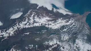 直播从空间站看地球