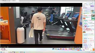 低调稳重的男士