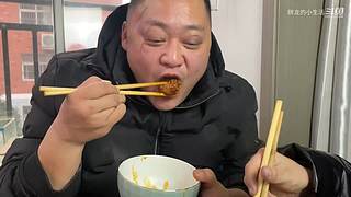 全网最嚣张吃法 隔着屏幕流口水