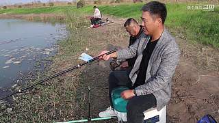 两个大麻瓜的沙雕钓鱼日常