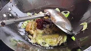 全网最嚣张吃法 隔着屏幕流口水