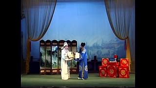 欣赏戏曲的房间