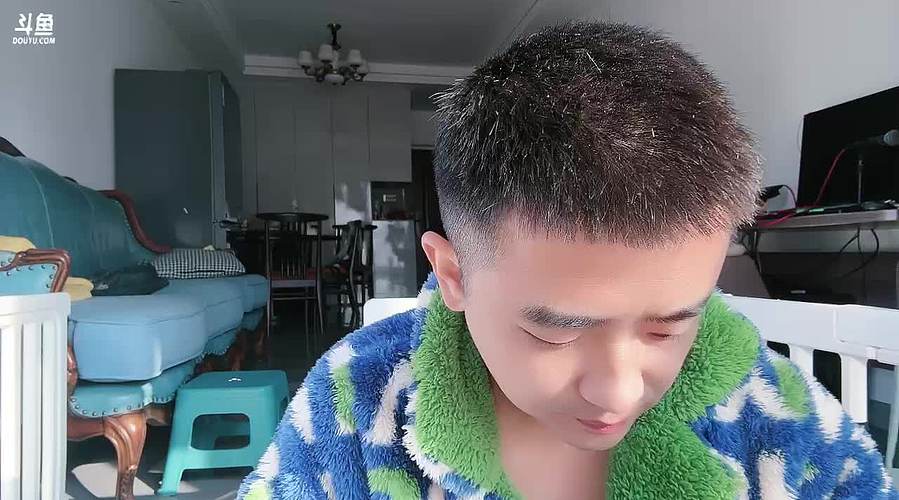 去帮大哥们踩点