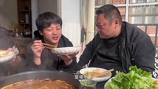 全网最嚣张吃法 隔着屏幕流口水