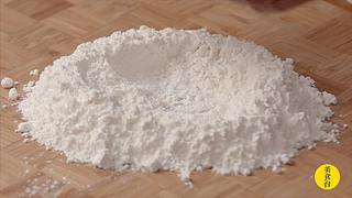 美食台：美国鸡肉名菜左宗棠鸡