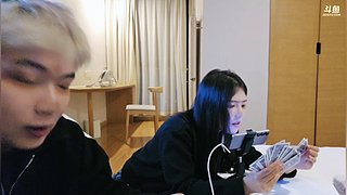 留一天，明儿回长沙