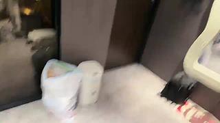 轰轰：团建开始咯