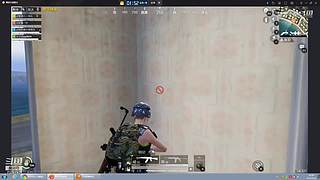 快看，那个傻瓜又来了