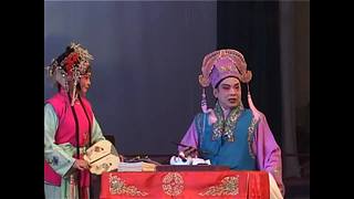 欣赏戏曲的房间