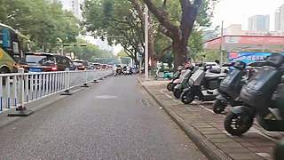 人心中的成见.像一座大山..一百饭店盲盒