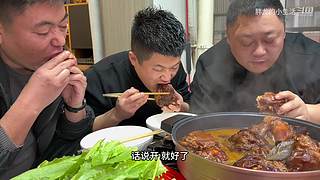 全网最嚣张吃法 隔着屏幕流口水