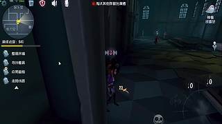 雕刻家雕像封路逼出躲藏点