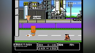 打球嘛，有点动作是正常的