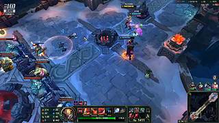 这个主播逆大天，吃鸡当lol玩