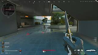 哥哥在干嘛？打游戏呀