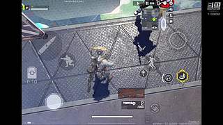 高能英雄主播四排挨打