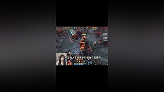 很用心打DOTA的妹子哦