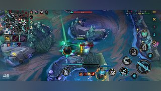 LOL手游，排位打野。推荐手游风之剑舞。