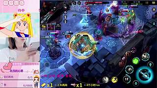 努力上进且温柔的拉克丝