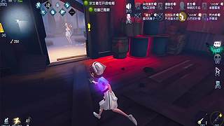 白沙街疯人院盲女绕墙躲屠