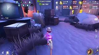 白沙街疯人院盲女绕墙躲屠