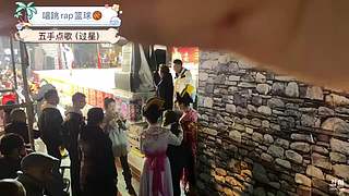 新年快乐 出门喽