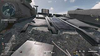 猛攻餐桌上的大肘子