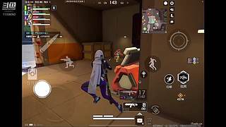 高能英雄主播四排挨打