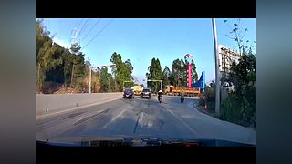 车祸集锦两行泪