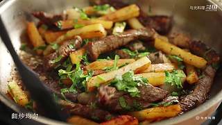 与光料理的直播间