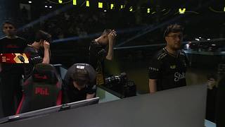 【直播】小蜜蜂-PV 决赛BO5