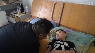 全网最嚣张吃法 隔着屏幕流口水