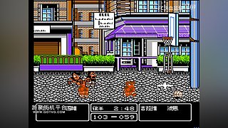 打球嘛，有点动作是正常的